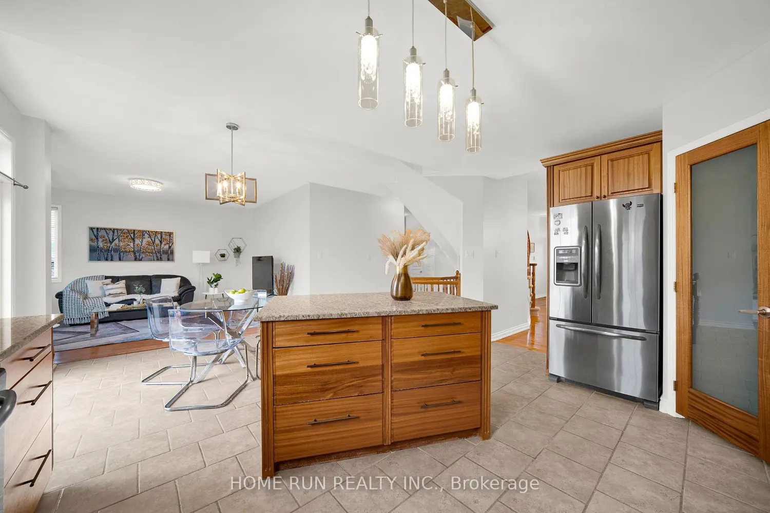 103 Cheyenne Way photo 5