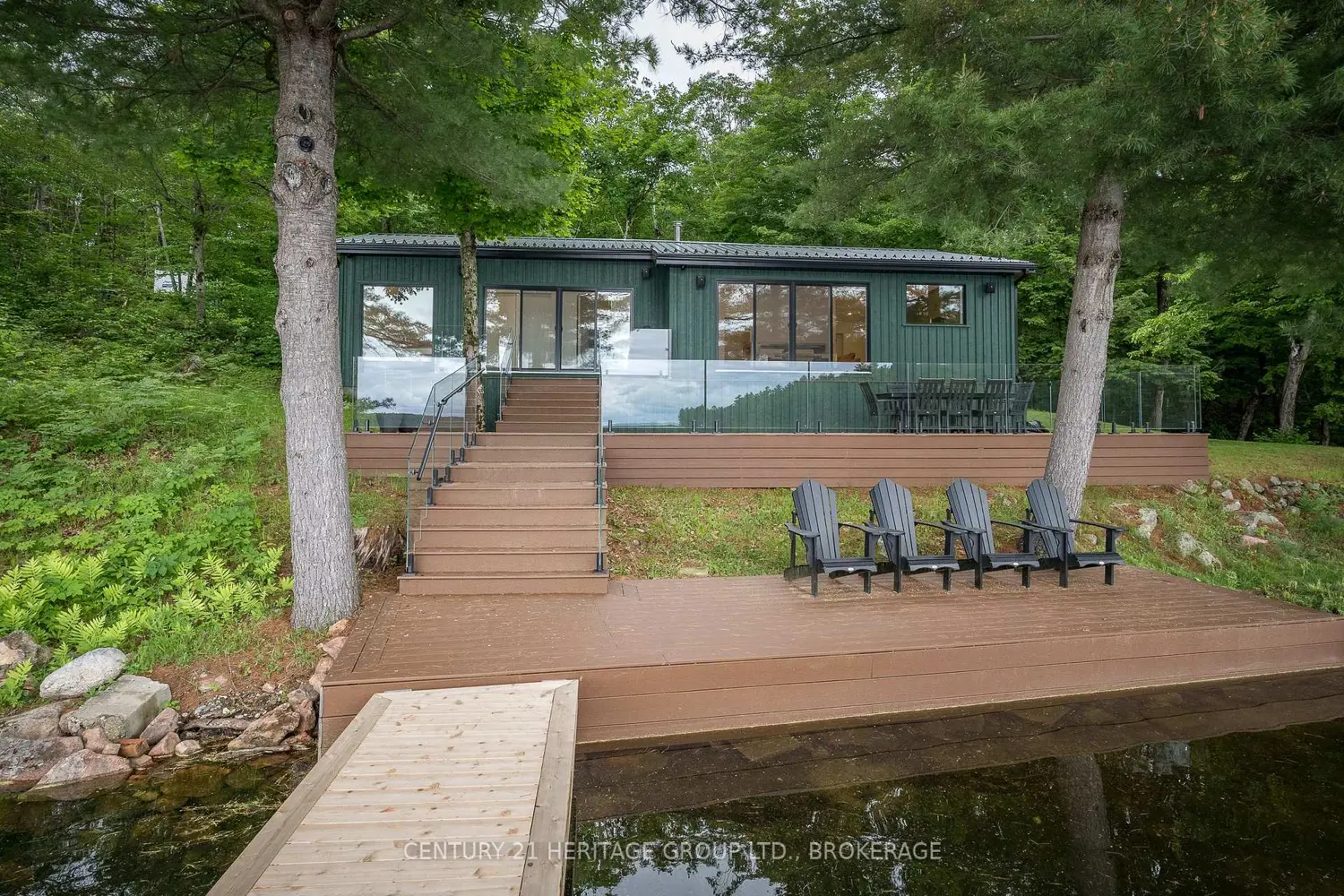 1452 Leggat Lake Road photo 2