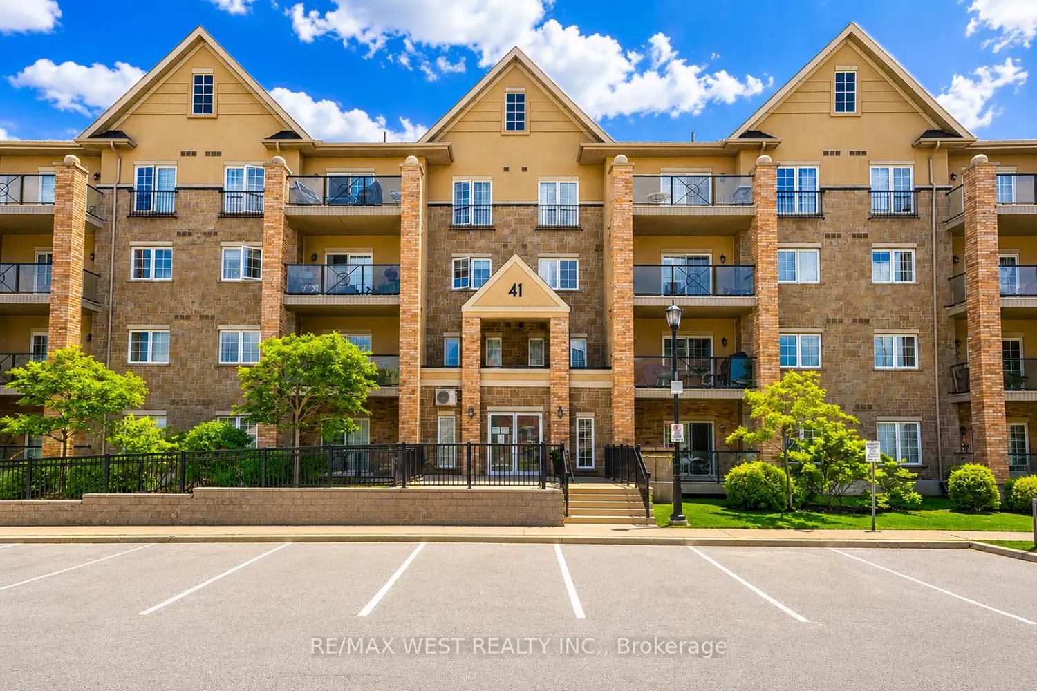 41 Ferndale Drive 110