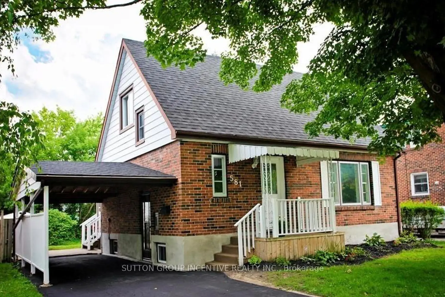 581 Arndon Avenue photo 2