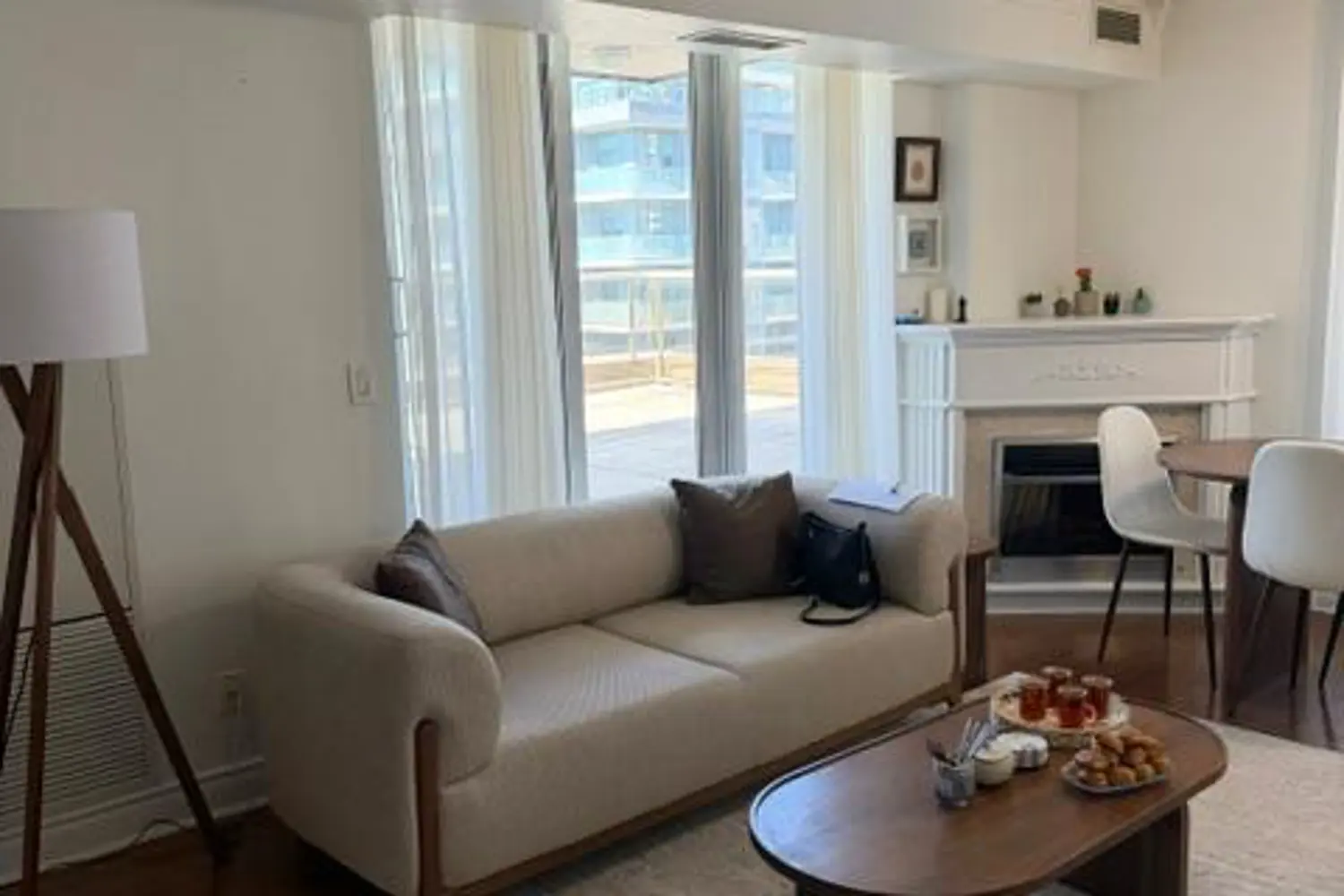 18 Kenaston Gardens 506 photo 3