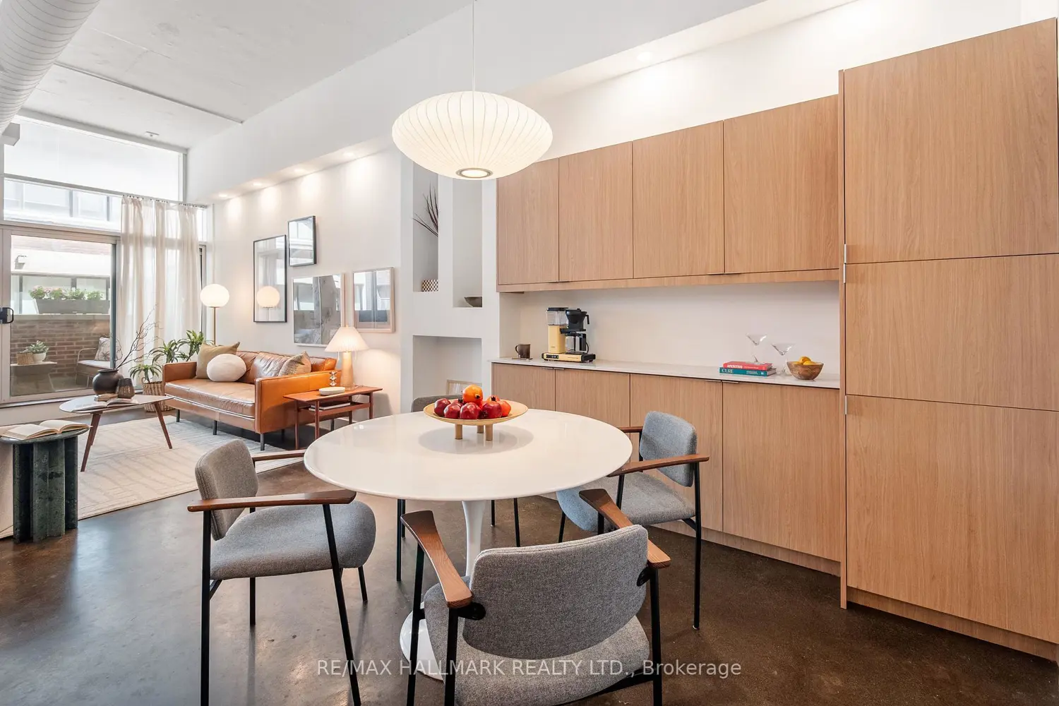 233 Carlaw Avenue 406