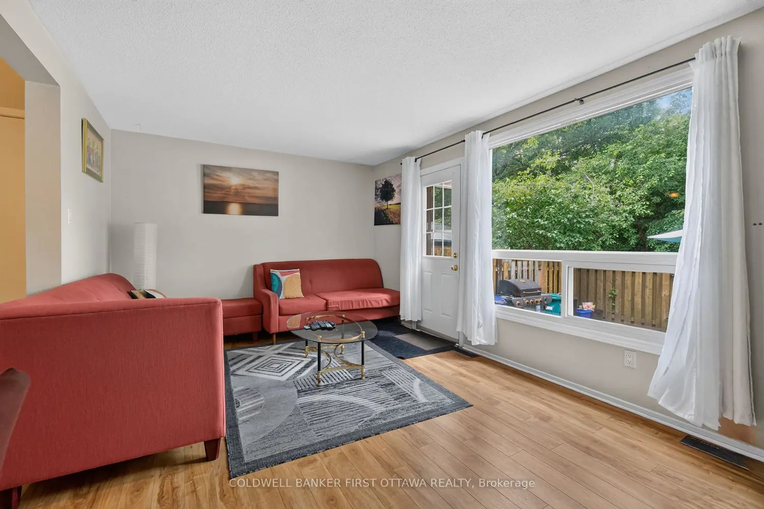 1444 Palmerston Drive 98 photo 3