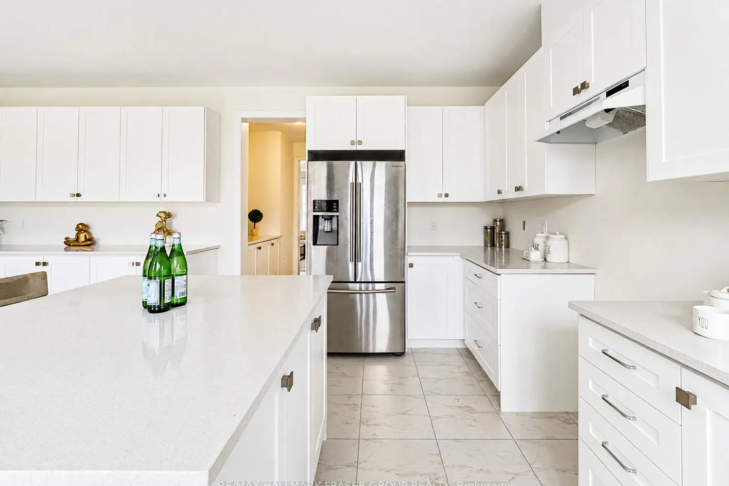 53 Golden Meadows Drive photo 4