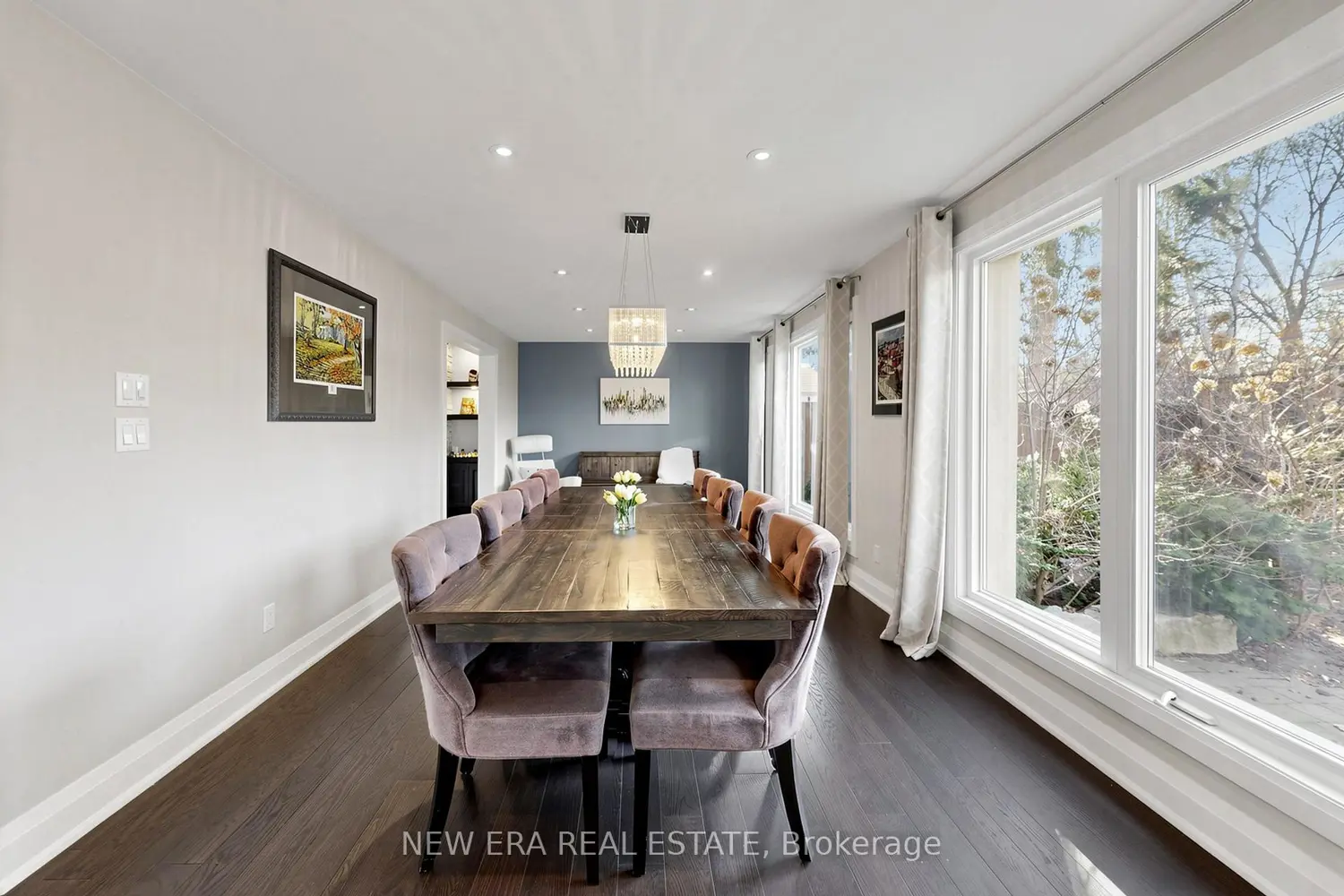 1423 Bunsden Avenue photo 3