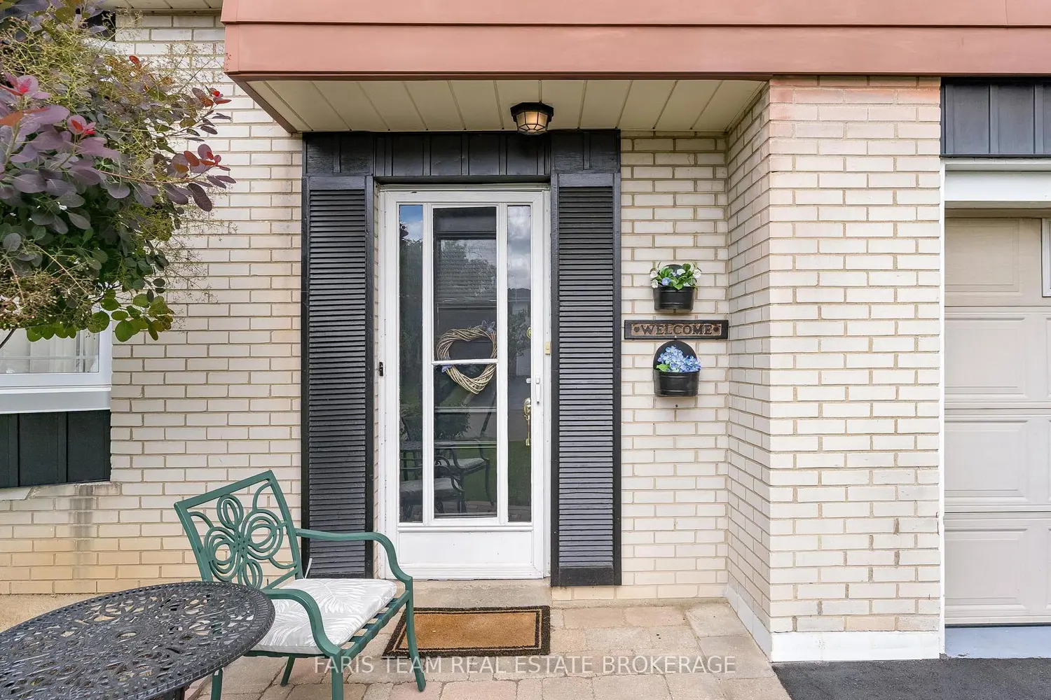 28 Bromley Crescent