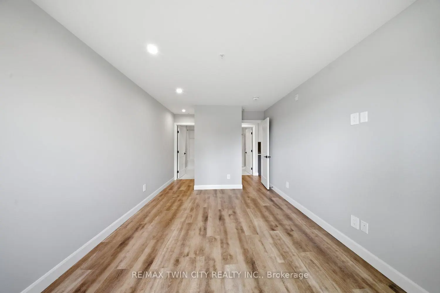 34 Norman Street 108 photo 4