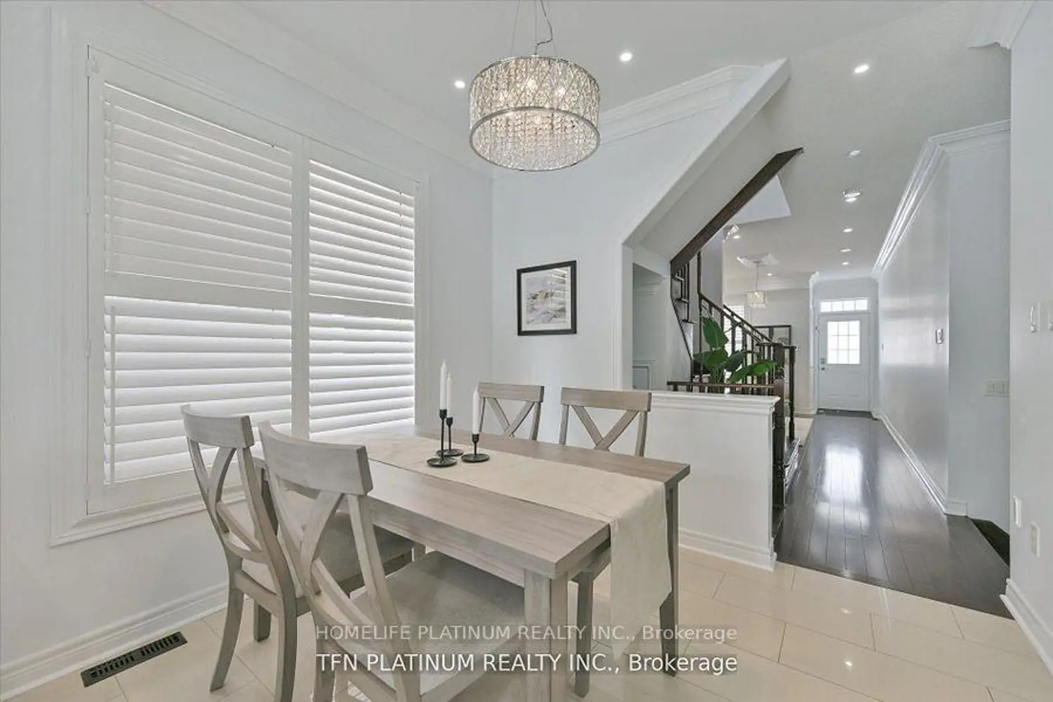 29 Brown Lane photo 4