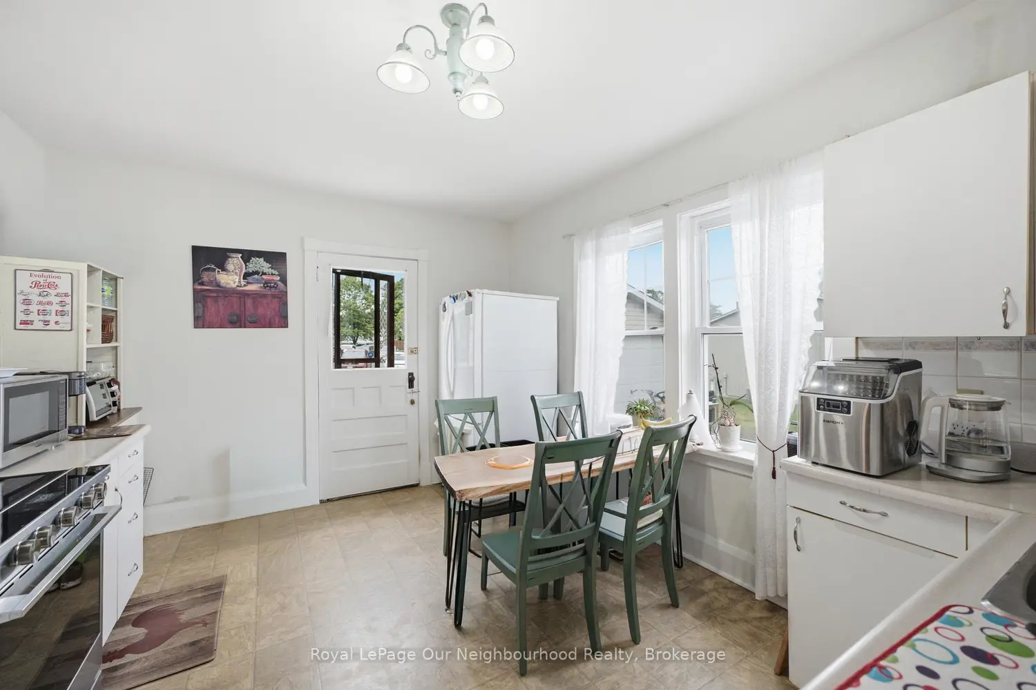 107 Toronto Road photo 5