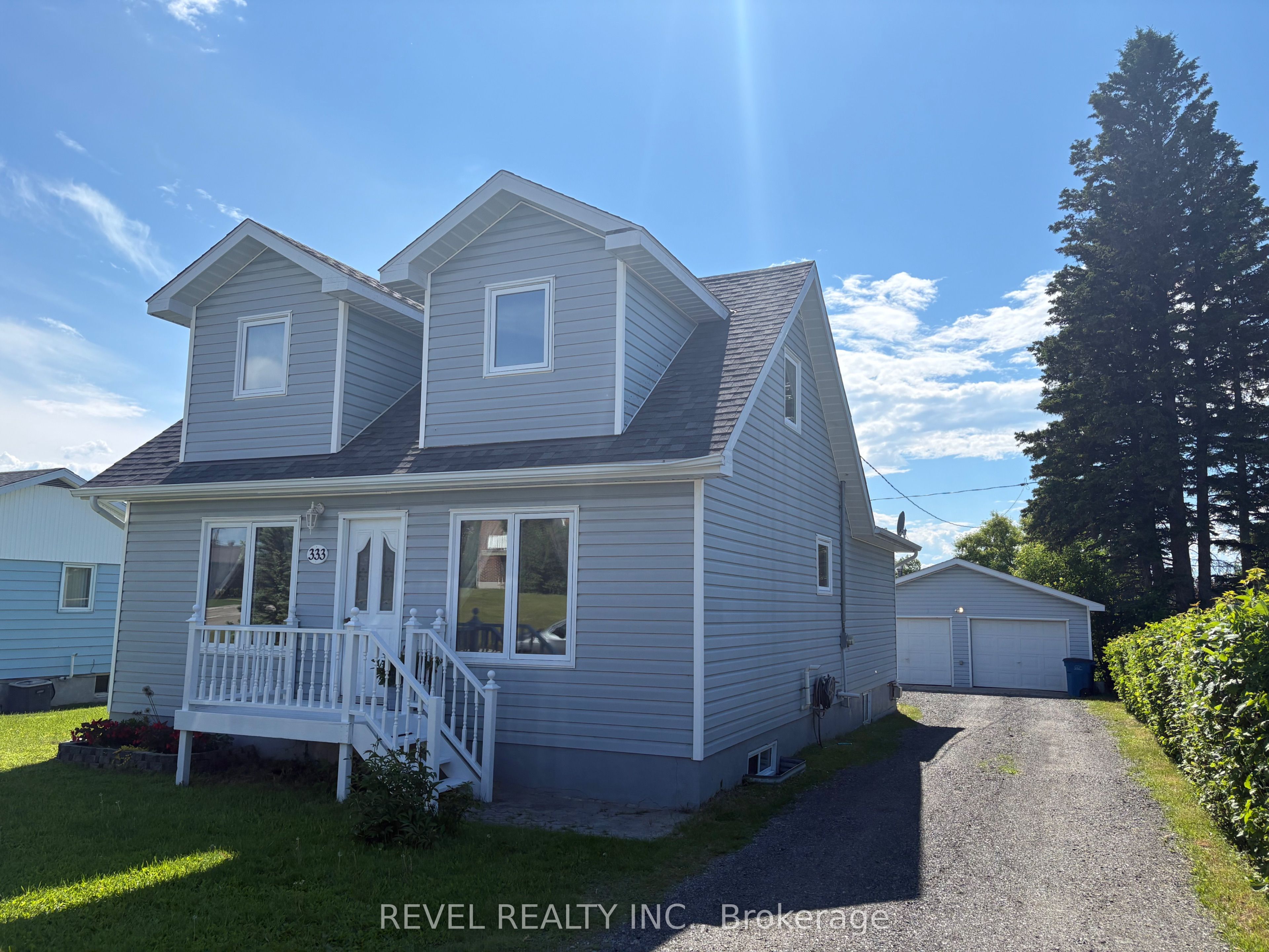 333 Tenth Avenue, Cochrane, ON, P0L 1C0