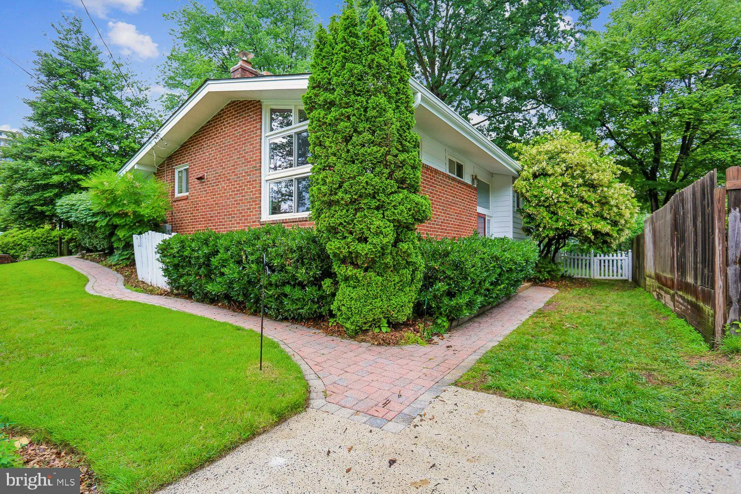 907 Hoyt Street, Silver Spring, MD 20902