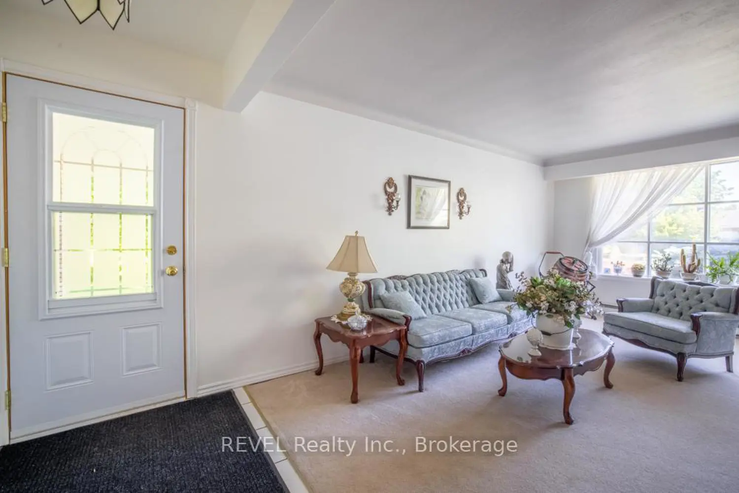 42 St George Court photo 4
