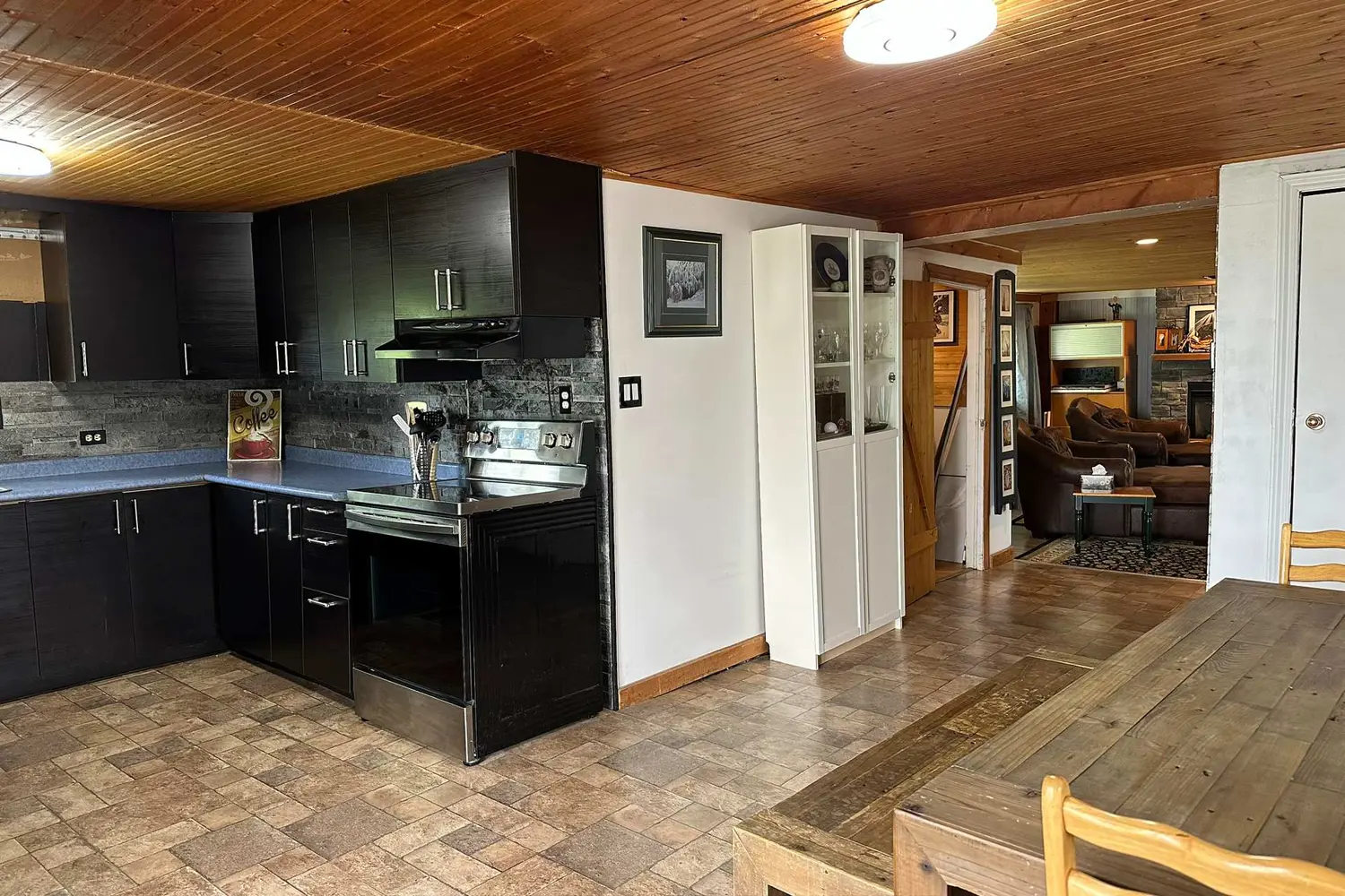 12169 Deeks Road photo 4