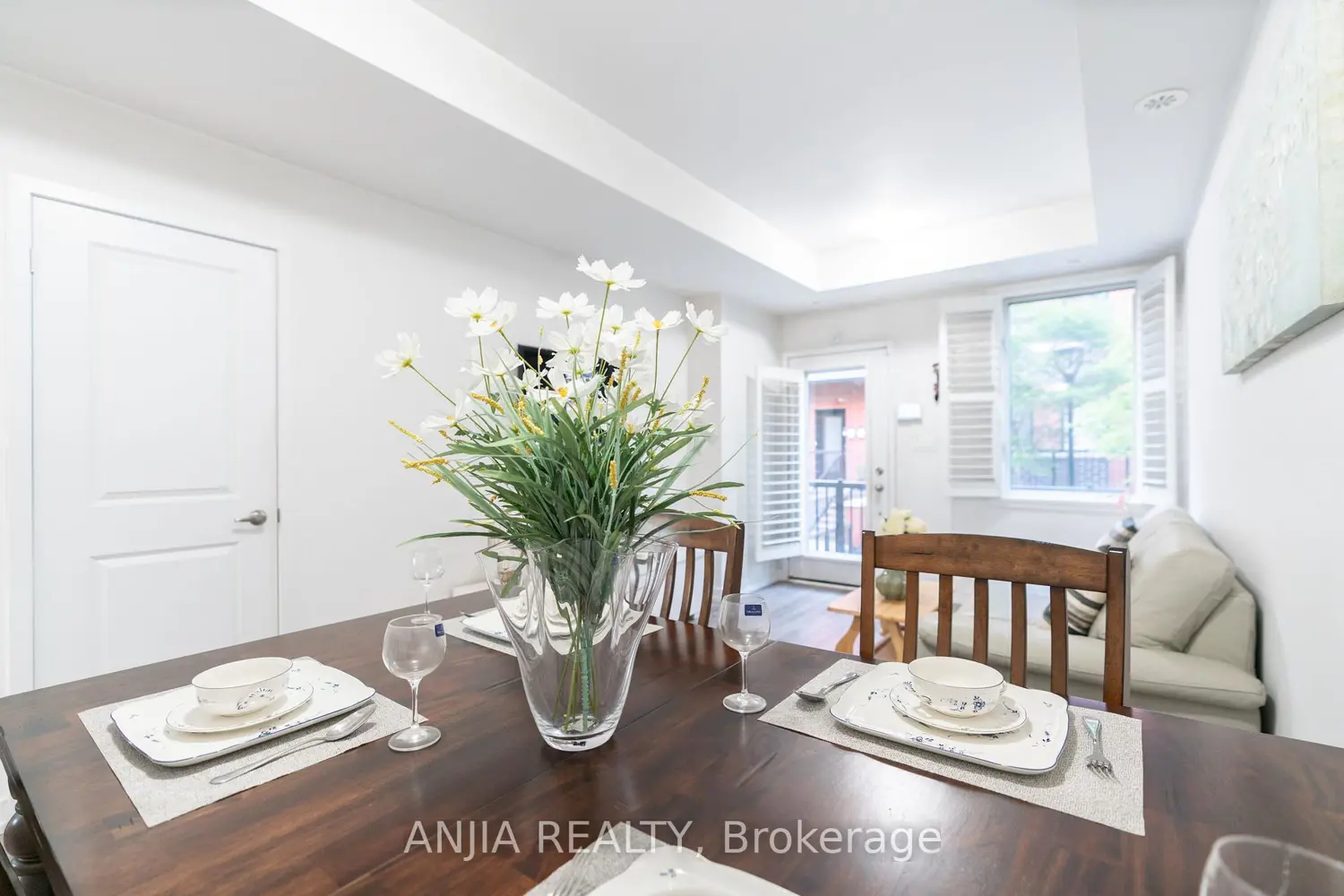 869 Wilson Avenue 33 photo 5