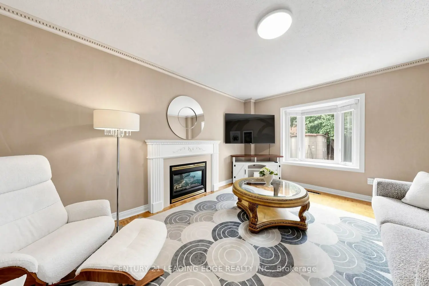 168 Valentina Drive photo 4