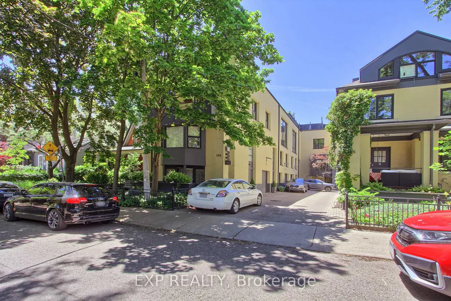 306 Sackville Street 4