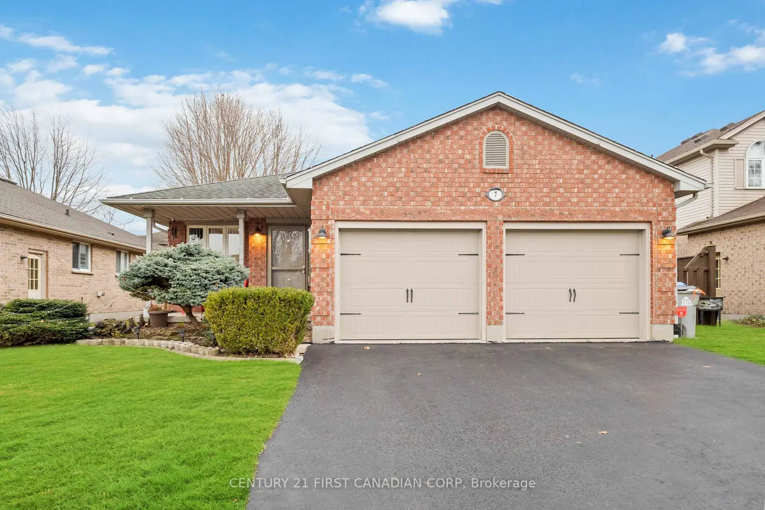 7 Juniper Crescent