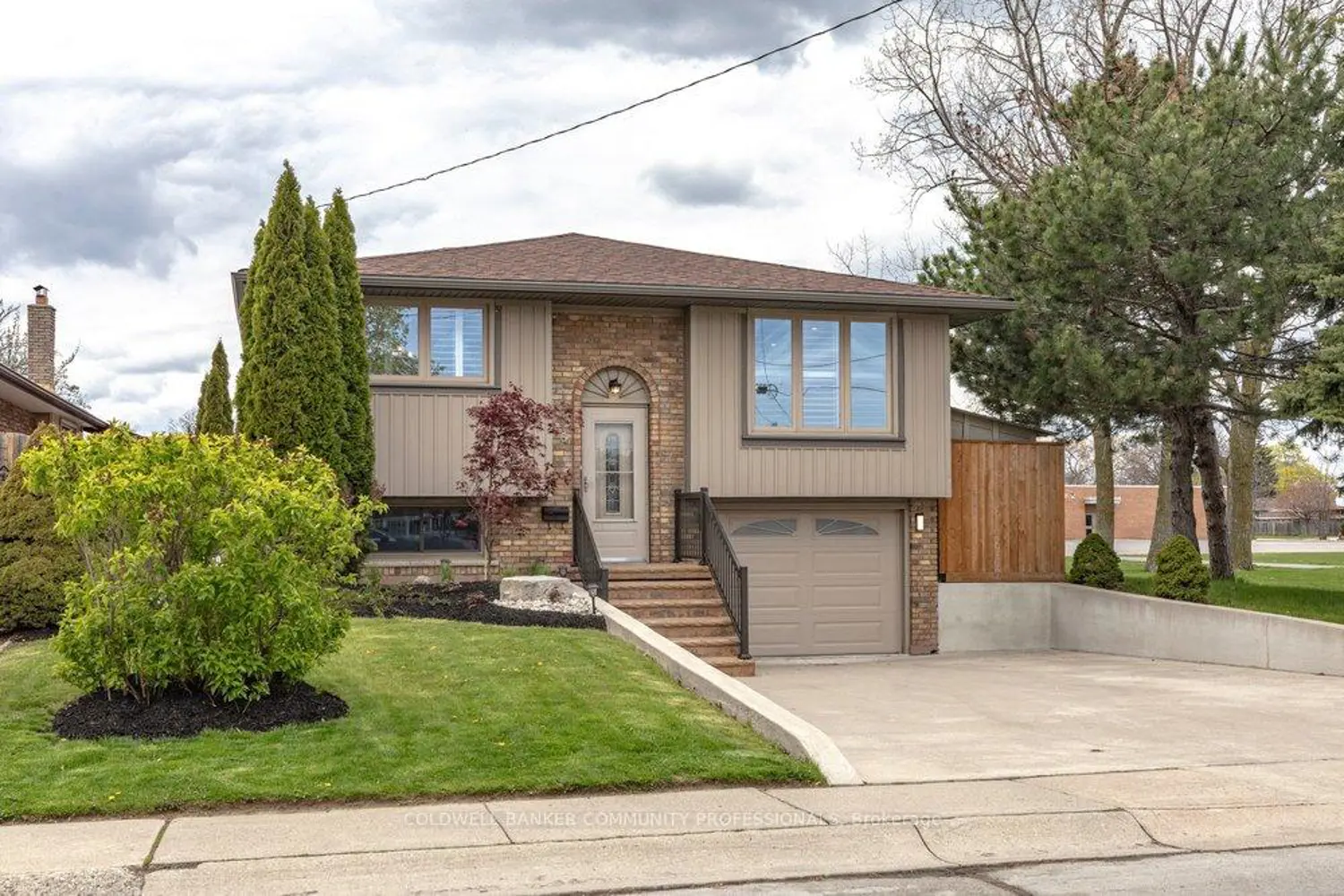 116 Highridge Avenue photo 2