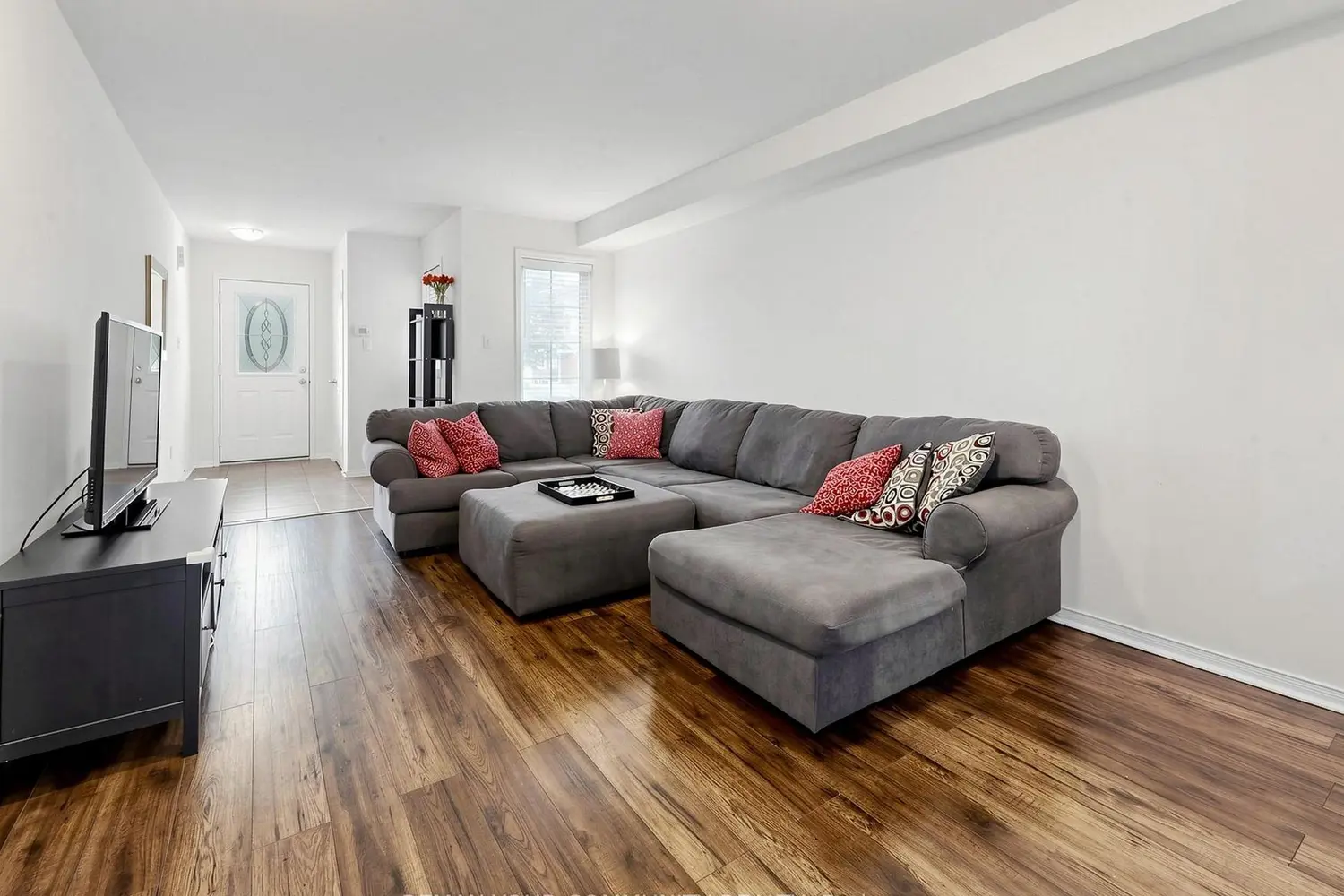 20 Dawson Crescent photo 4