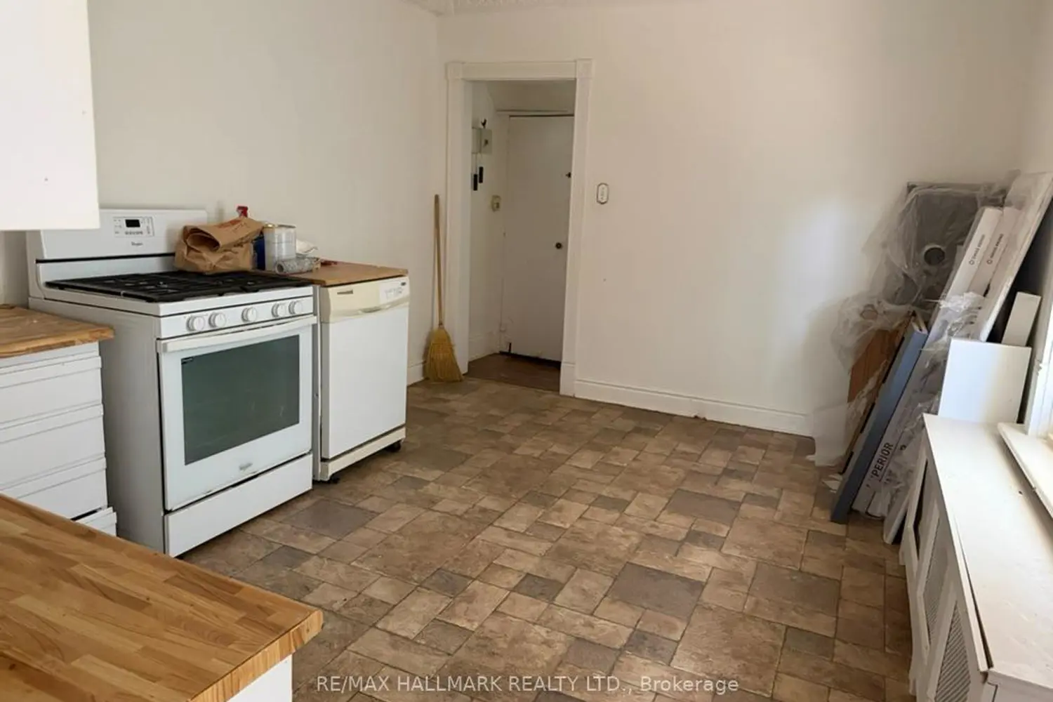 73 Hocken Avenue photo 5