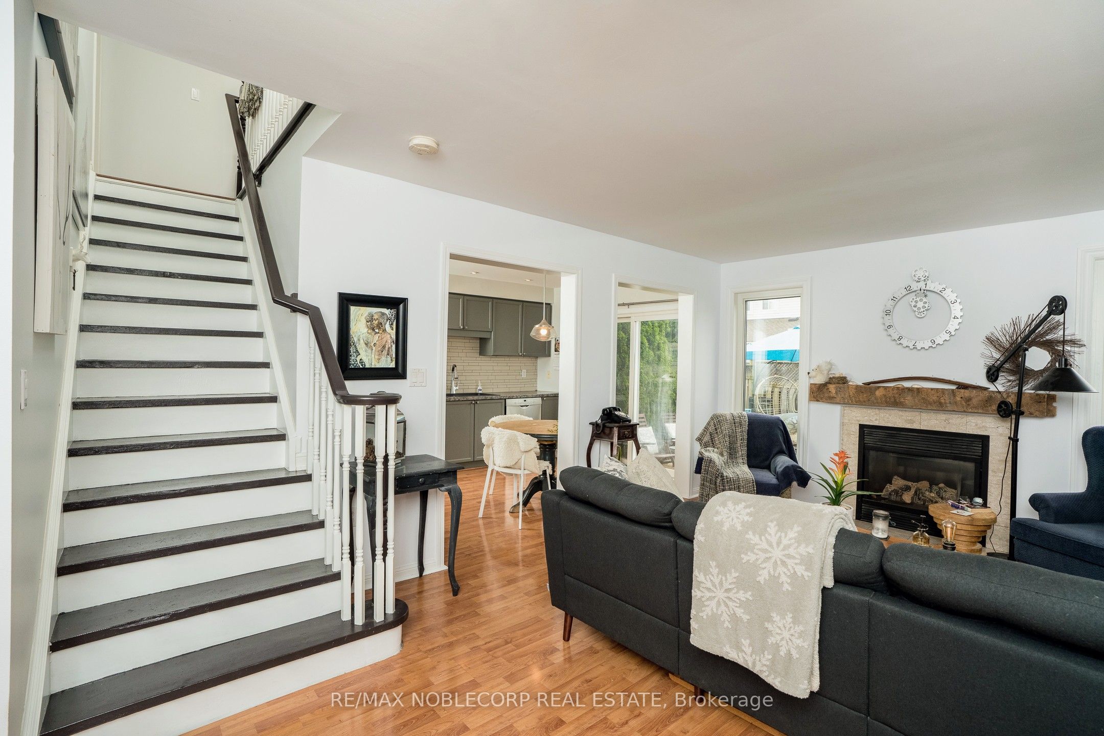 747 Edwards Avenue, Milton, ON, L9T 6B2 photo 4