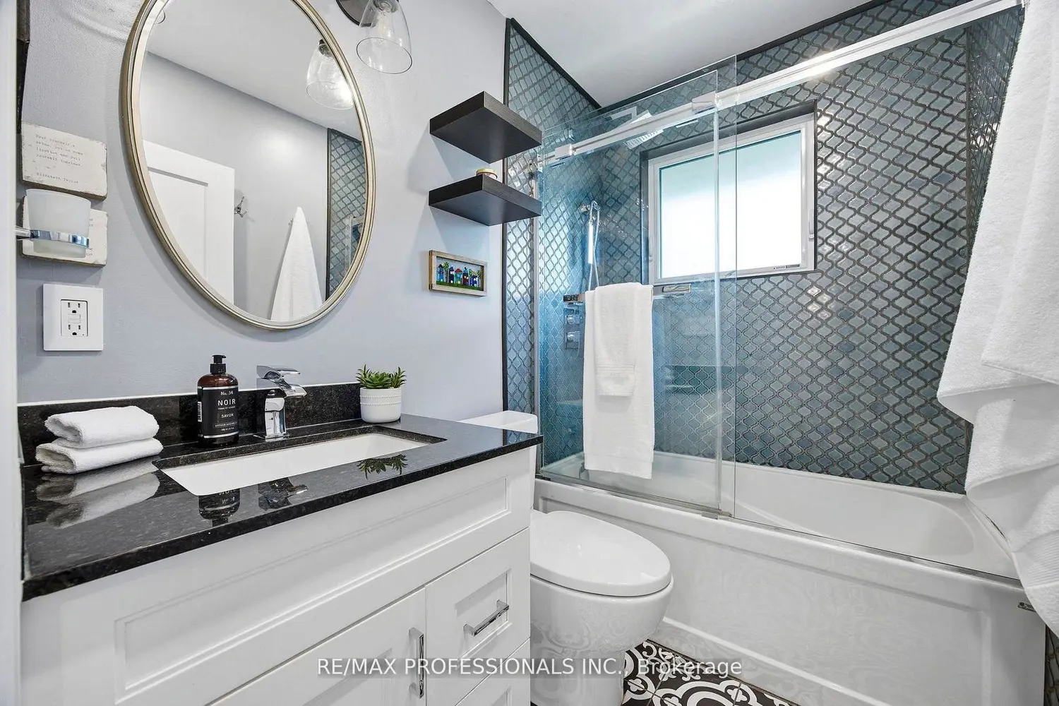 33 Brampton Road photo 5