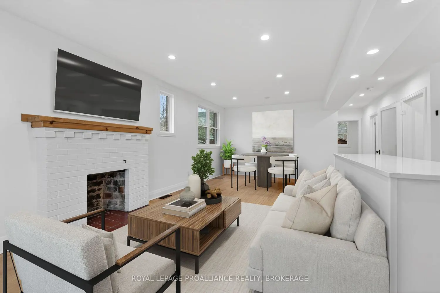 229 Park Street photo 3