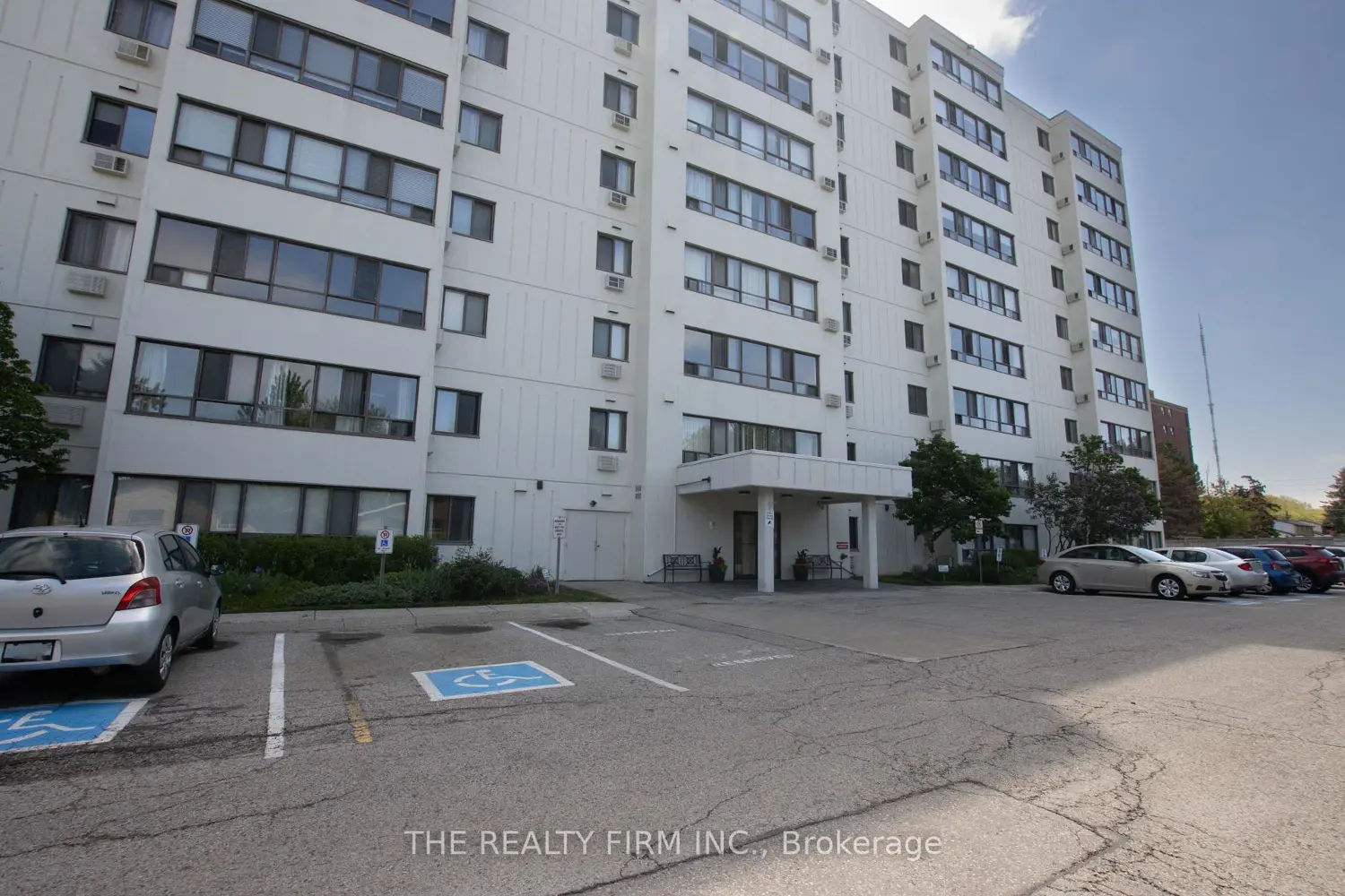 135 Baseline Road 403