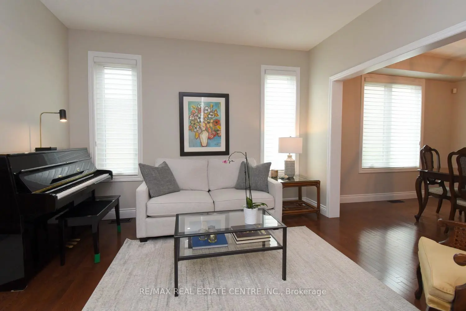 227 Valridge Drive photo 3