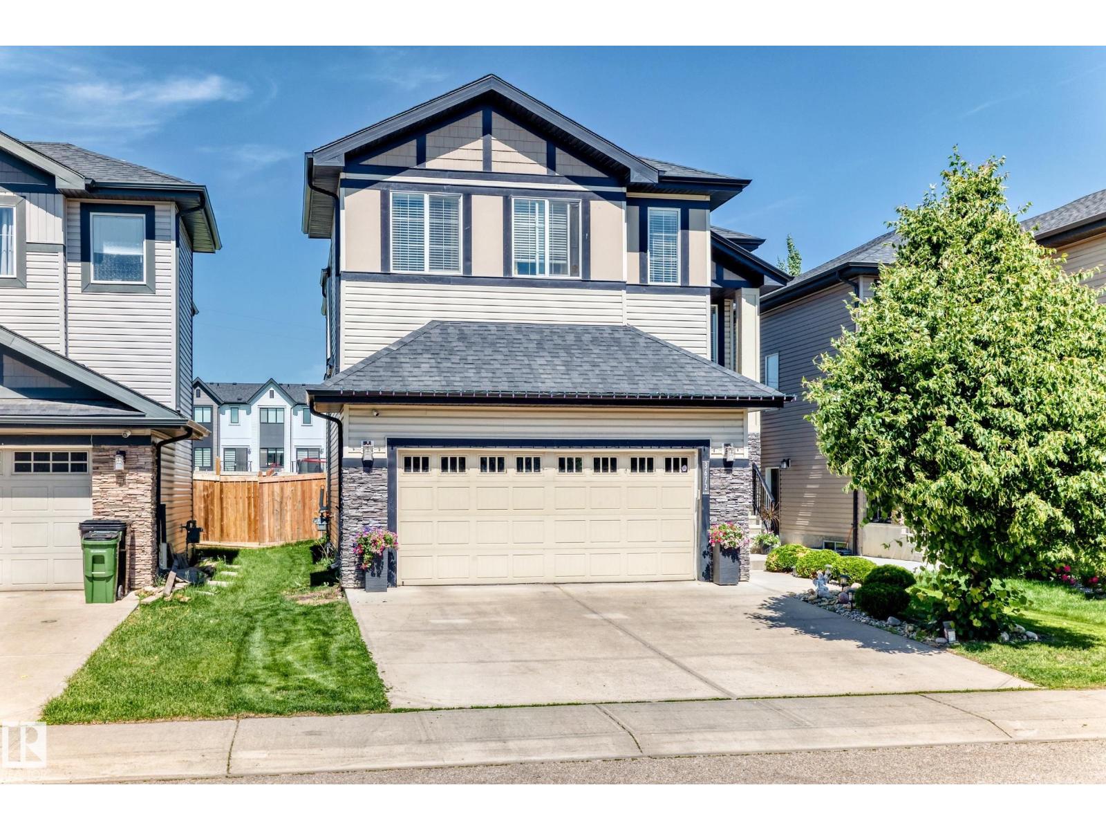 3672 Claxton Place SW, Edmonton, AB, T6W2K9