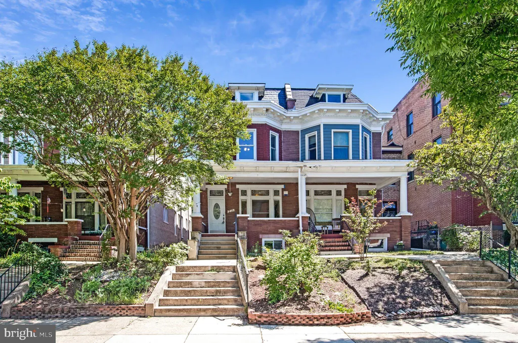 2413 Madison Avenue, Baltimore, MD 21217