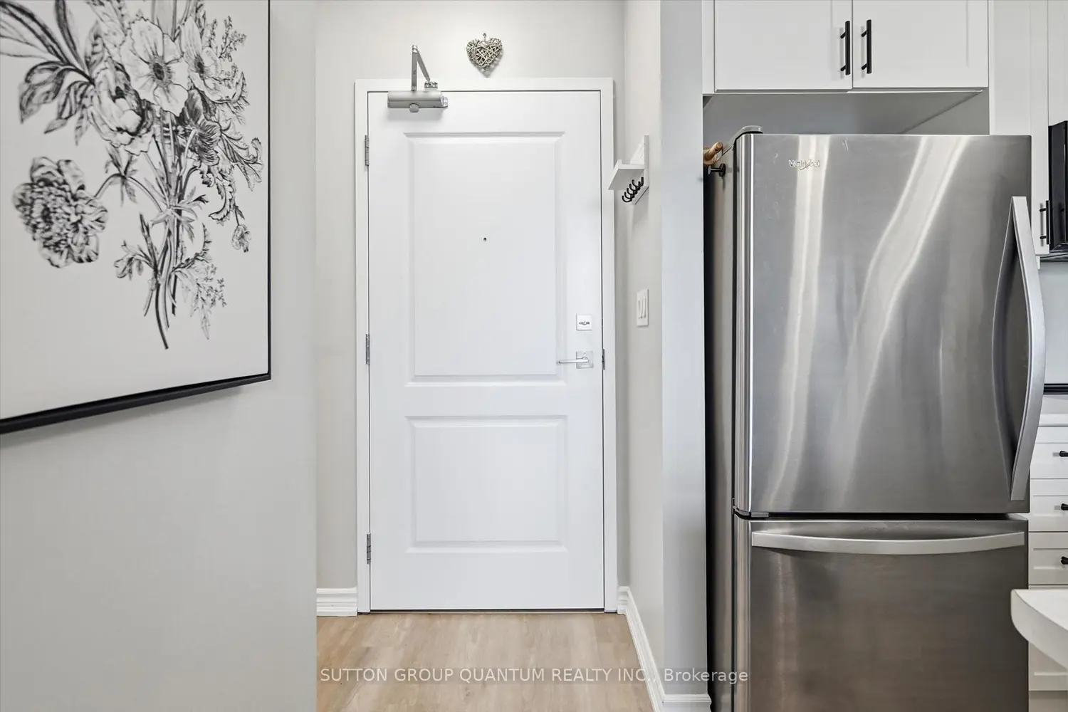 450 Dundas Street 514 photo 2
