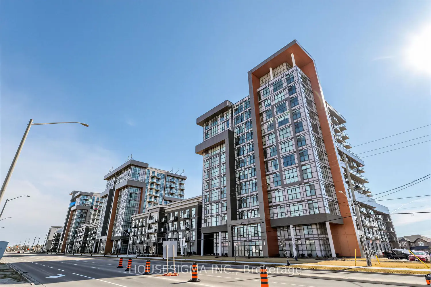 450 Dundas Street 230