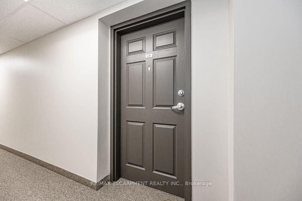 LL04-50 Bryan Court, Kitchener, ON, N2A 4N4 photo 5