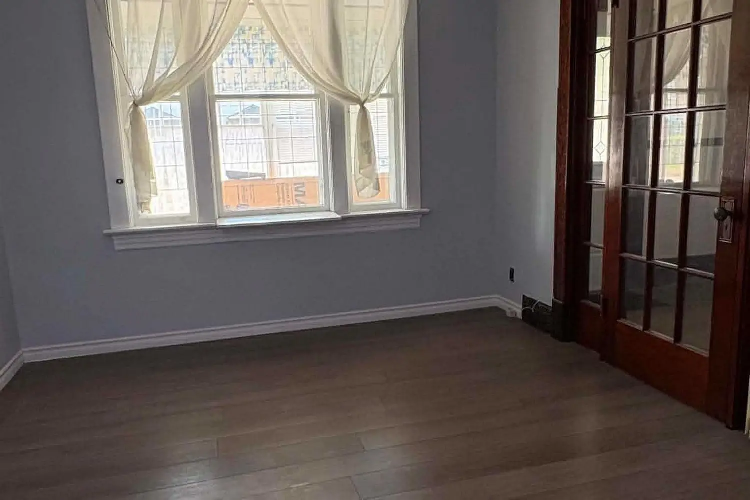 310 Brodie Street photo 3