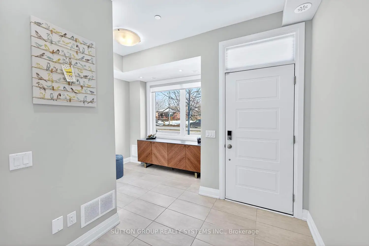 1126A Islington Avenue