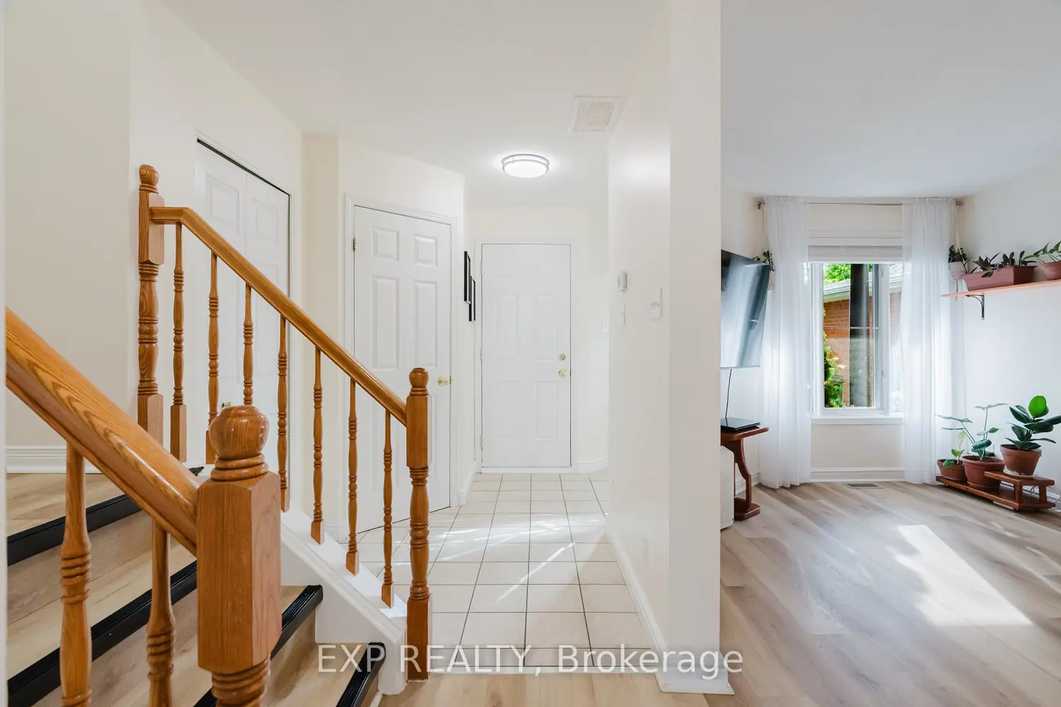 191 Beatrice Drive photo 3