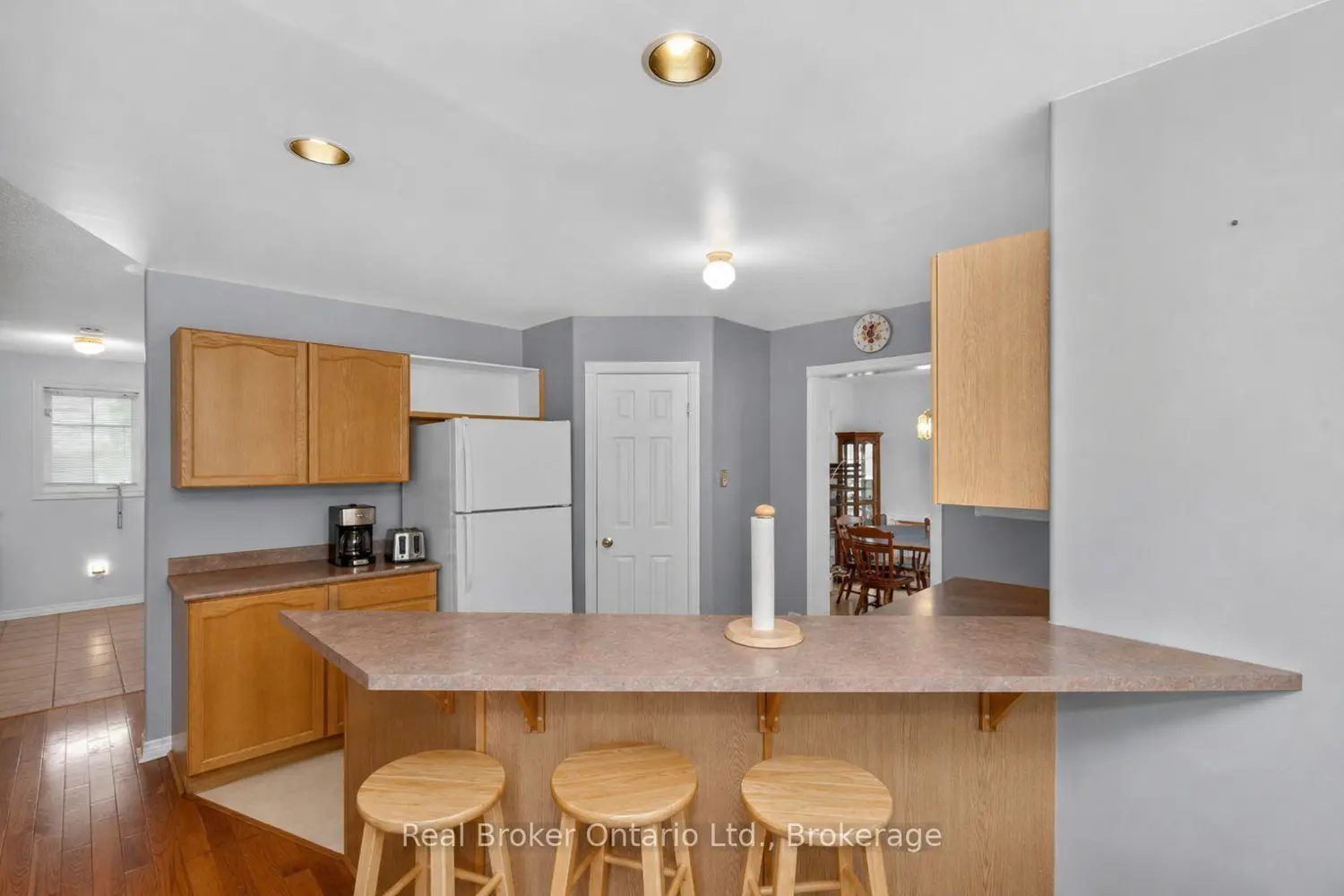 11 Campbell Court photo 3