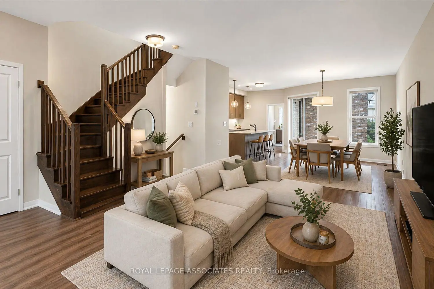 1047 Rippingale Trail photo 5