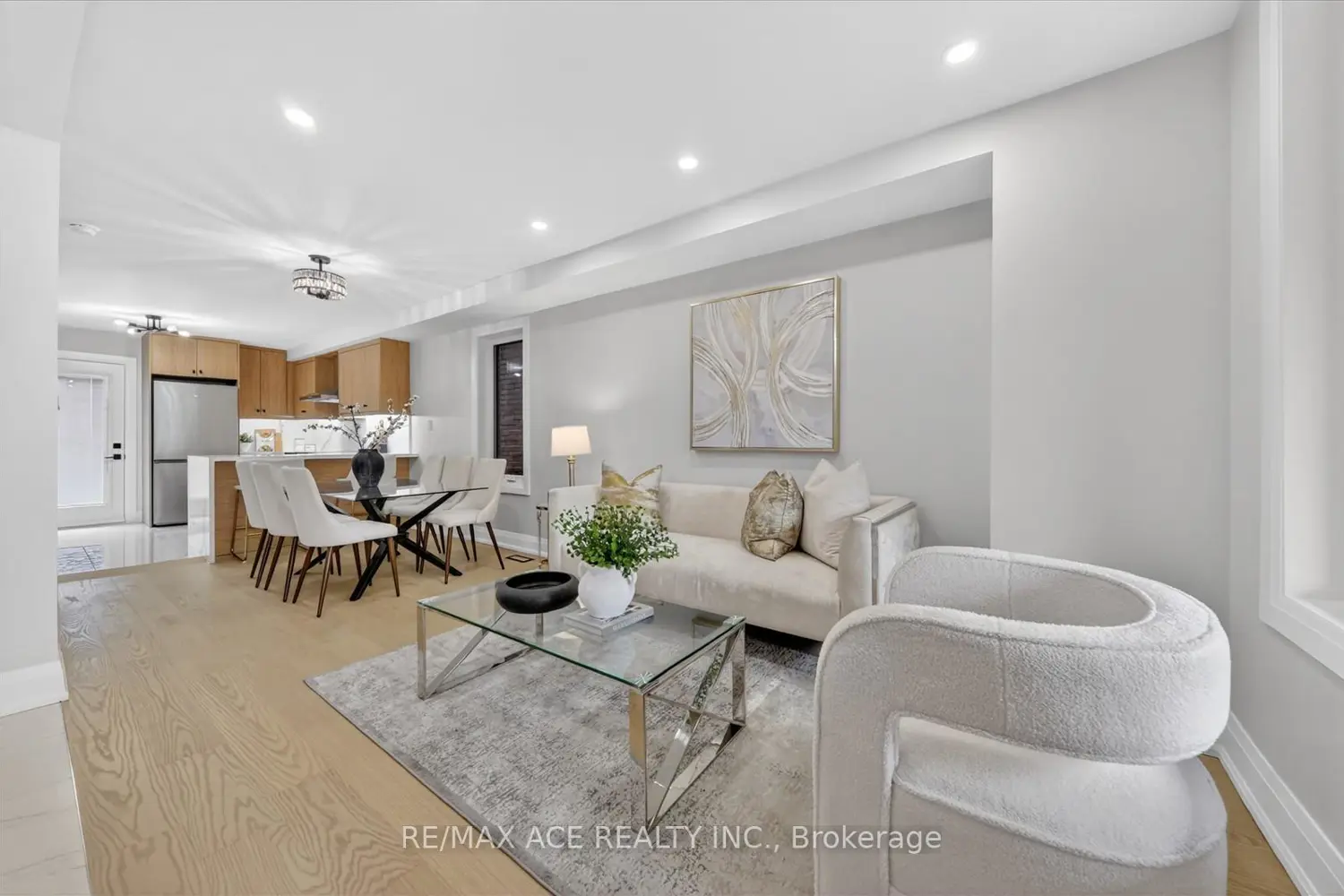 38 Pelham Avenue photo 4