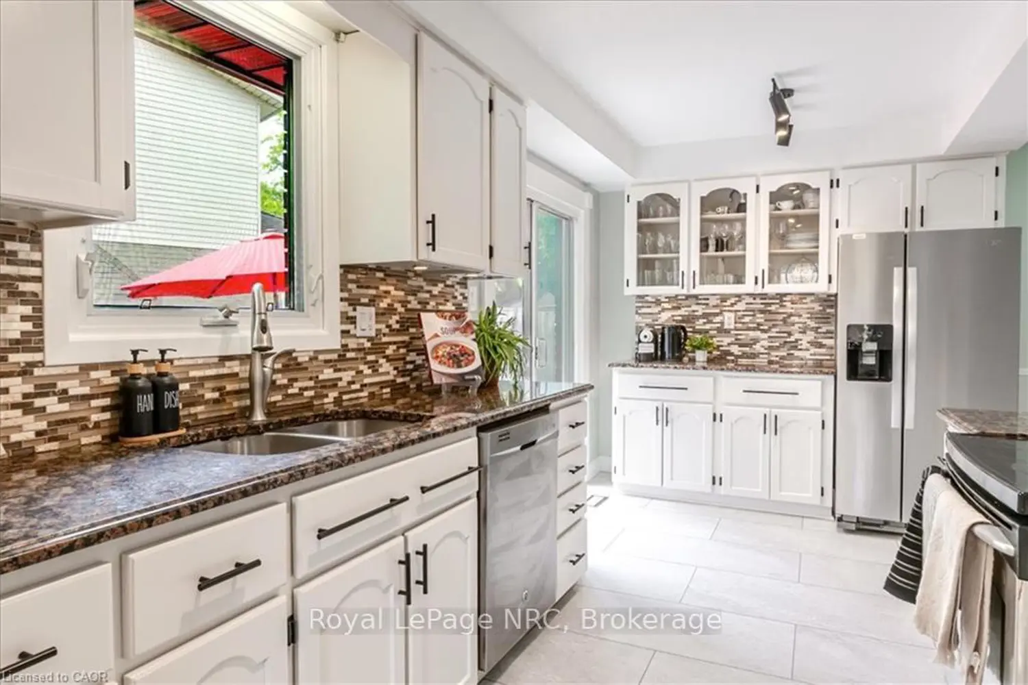 219 Athenia Drive photo 5