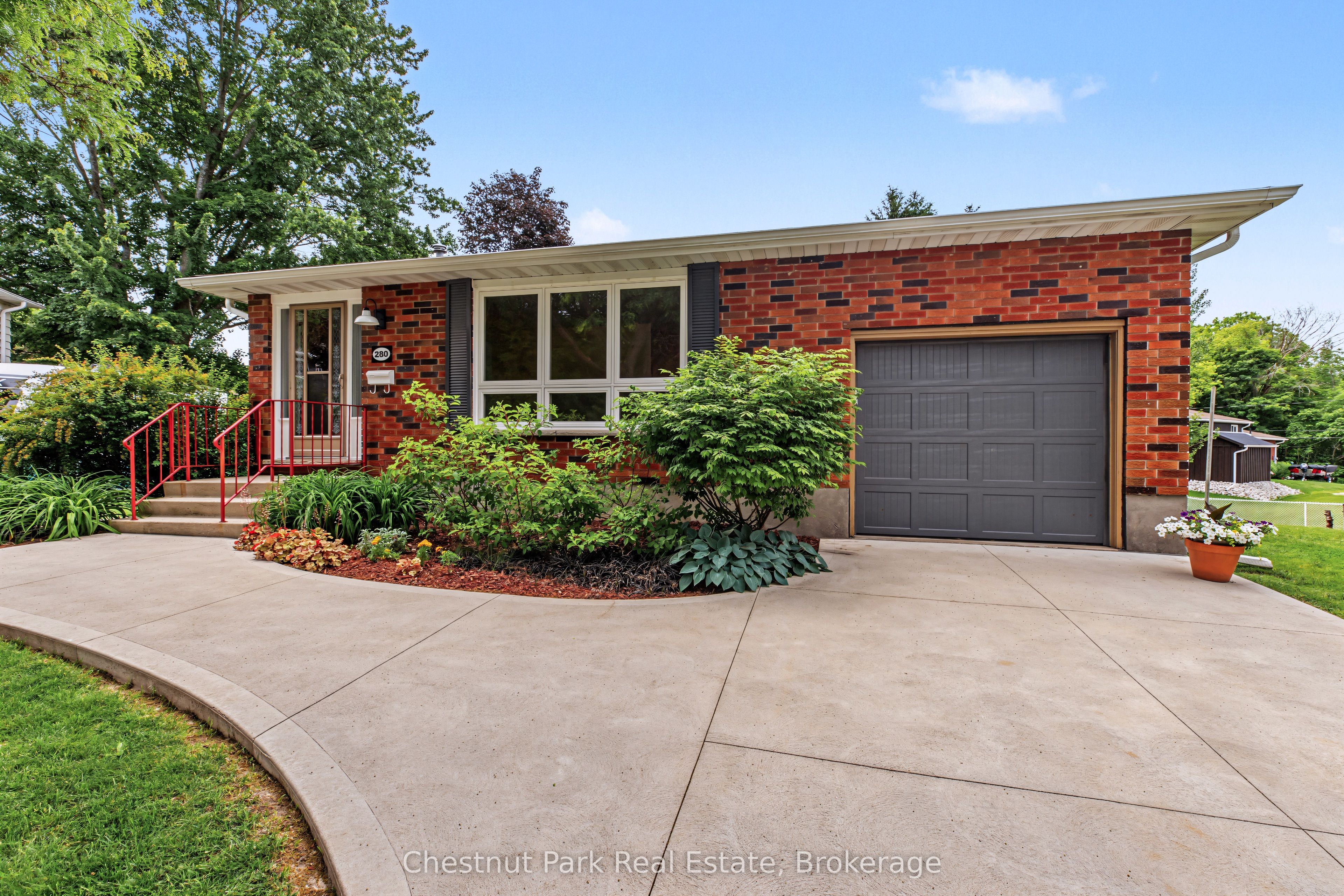 280 8th Avenue E, Owen Sound, ON, N4K 3A2