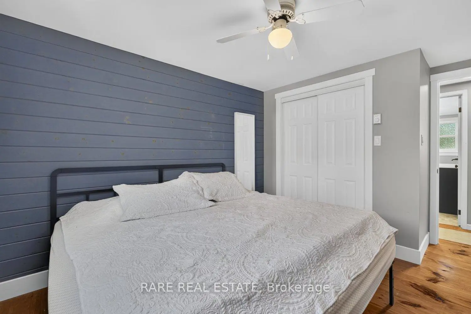 236 Sunnidale Street photo 5