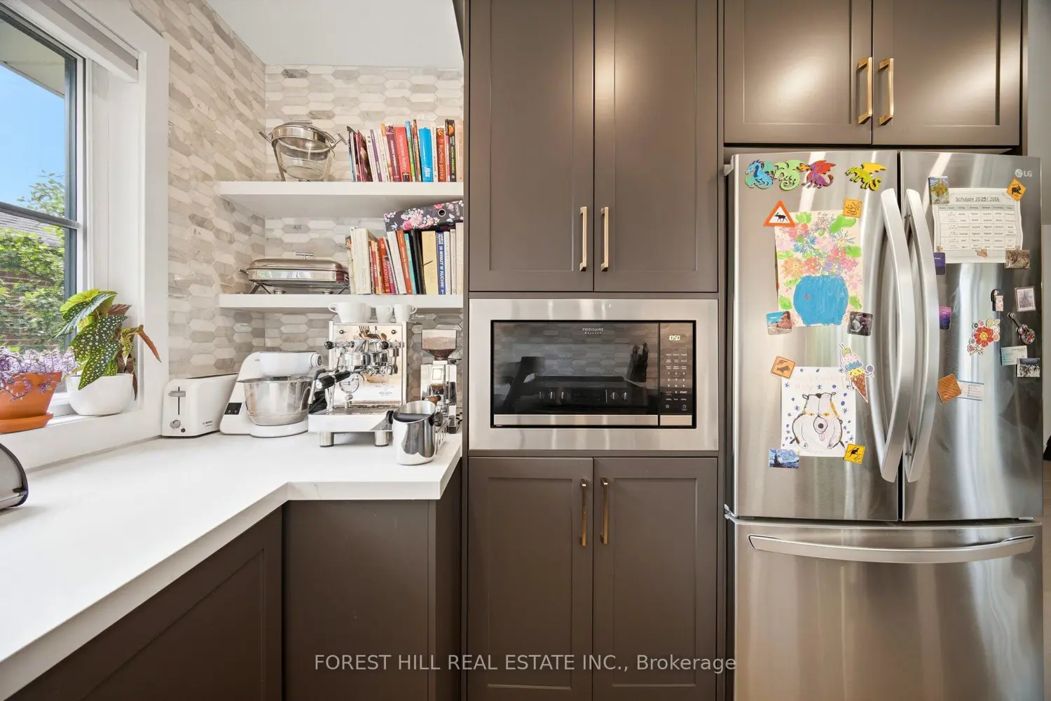 20 Silverhill Drive photo 5