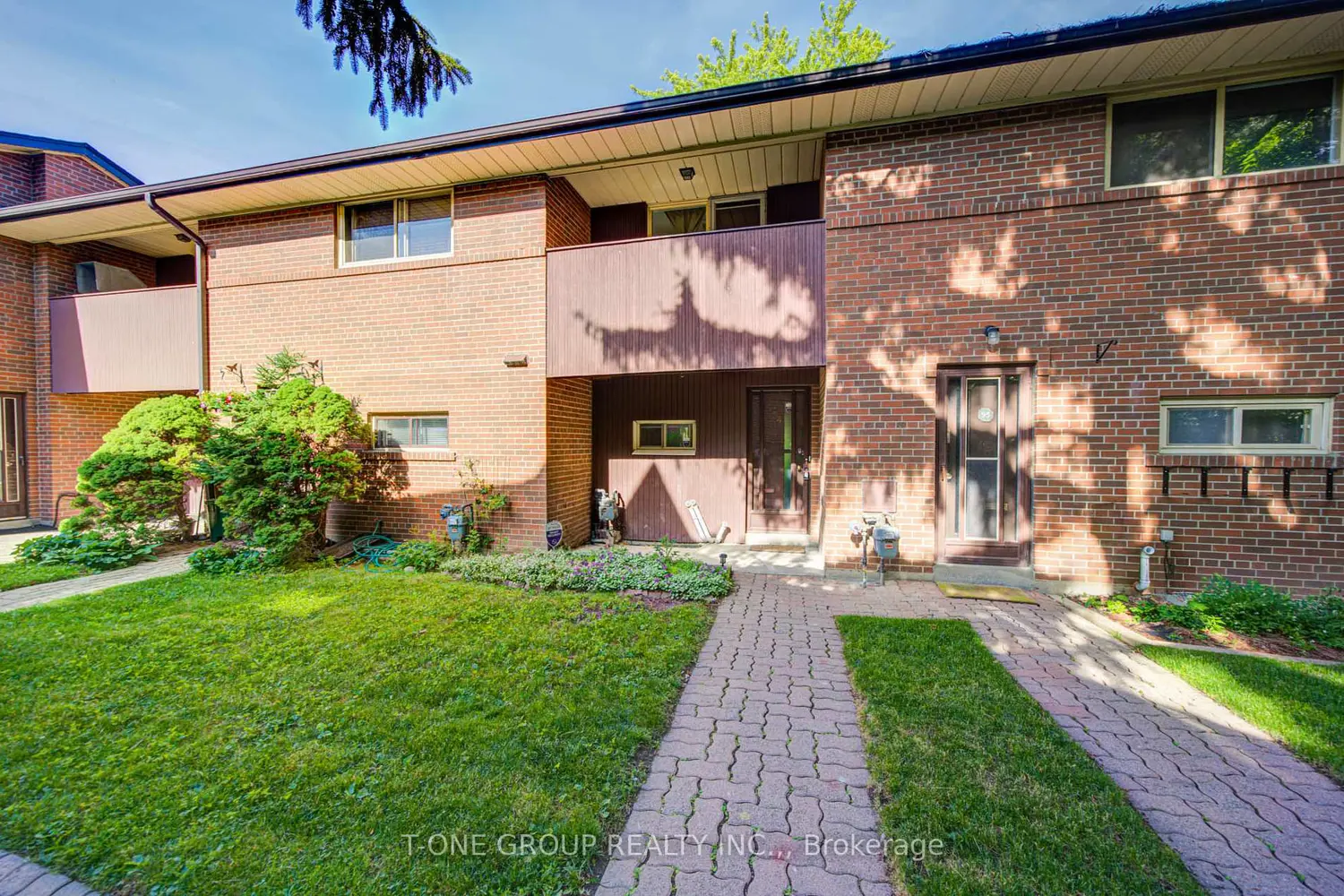 6 Esterbrooke Avenue 94 photo 2