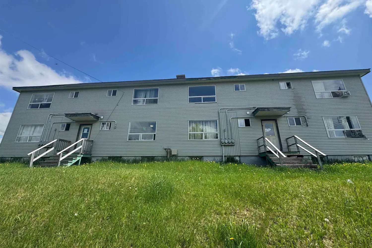 2 Whitman Court photo 2