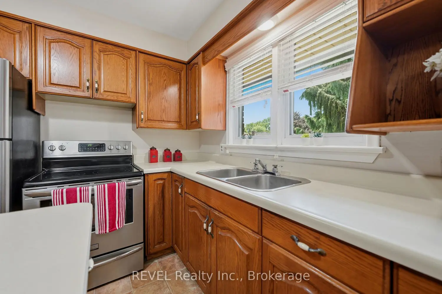 5 Greenhill Drive photo 4