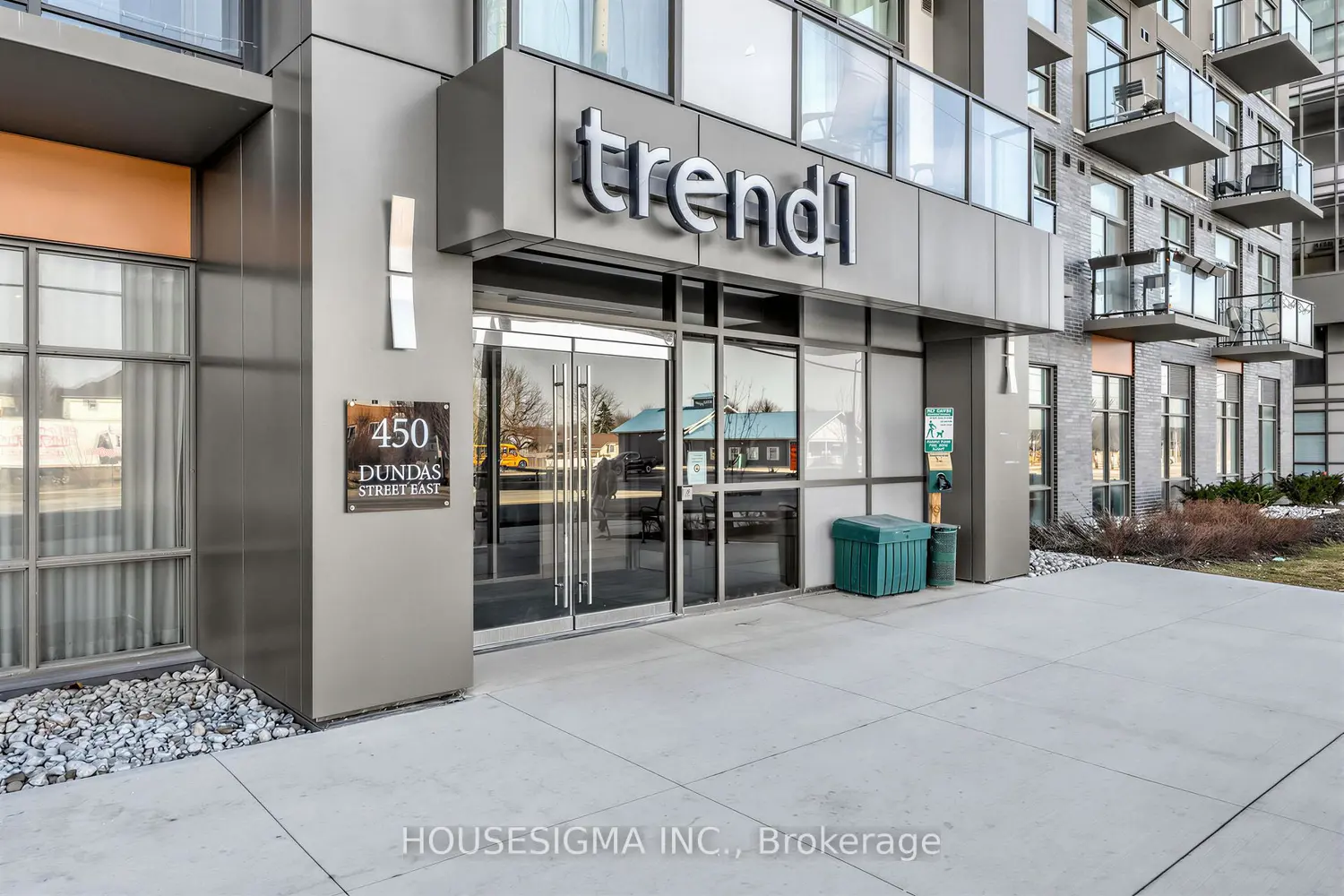 450 Dundas Street 230 photo 2