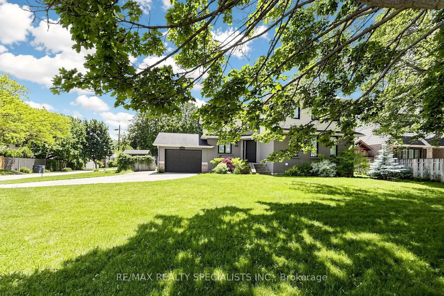 118 Central Avenue photo 4