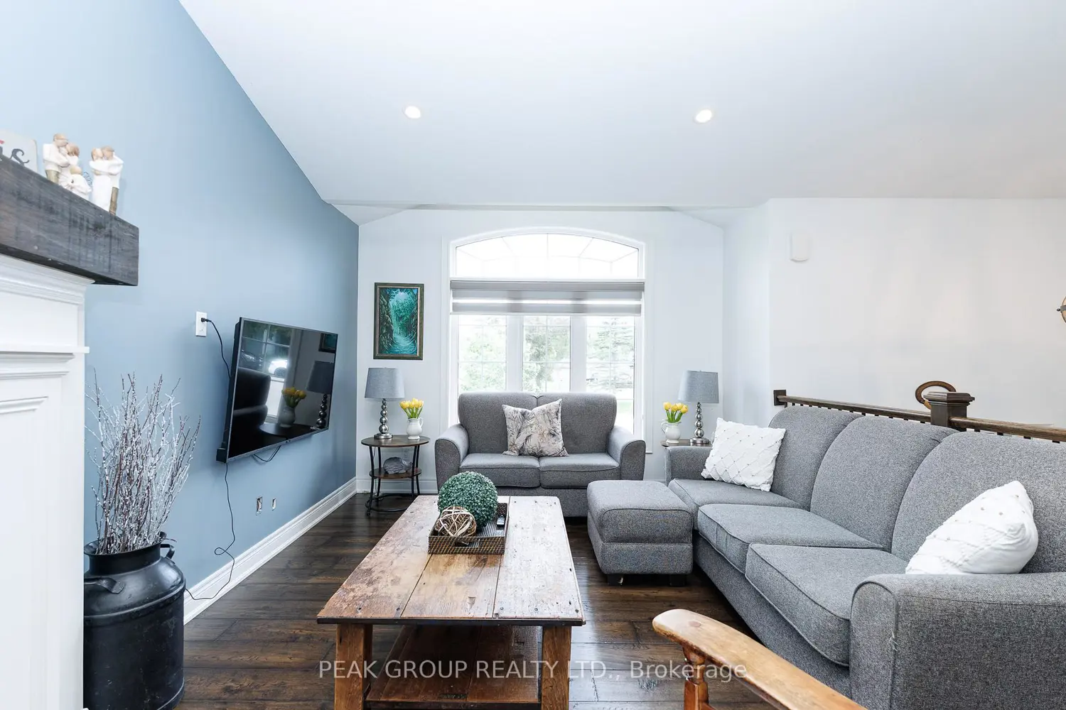 2974 Bethune Avenue photo 3